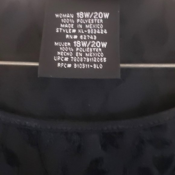 KATHY LEE WOMAN TOP/BLOUSE BLACK 18/20W - Picture 4 of 8